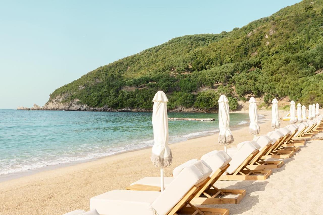 Enjoy Lichnos Bay Village, Camping, Hotel And Apartments Parga Dış mekan fotoğraf