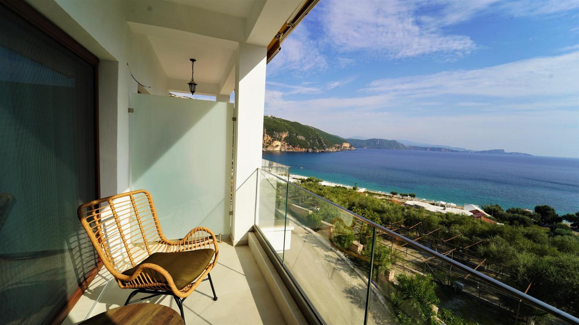 Enjoy Lichnos Bay Village, Camping, Hotel And Apartments Parga Dış mekan fotoğraf